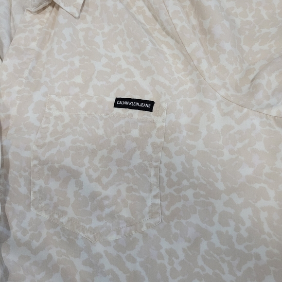 Calvin Klein Women's Leopard Print Pockets Long Sleeve Boyfriend Shirt Size L - Picture 5 of 10